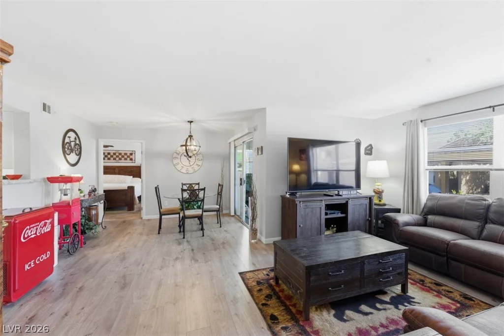 1150 Buffalo, Las Vegas, NV 89128