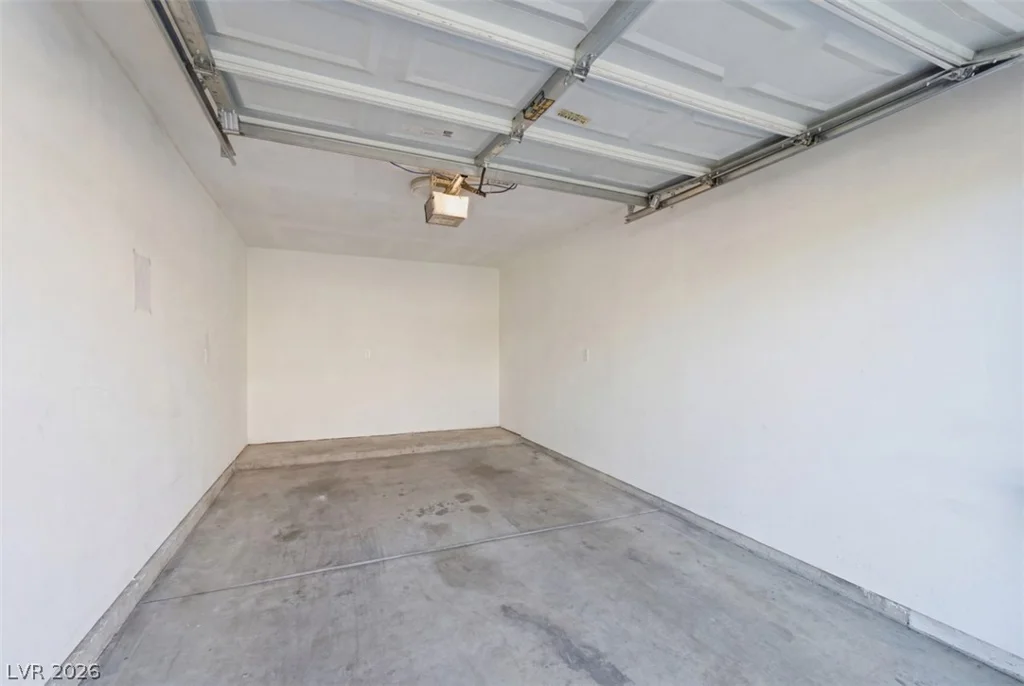 1150 Buffalo, Las Vegas, NV 89128