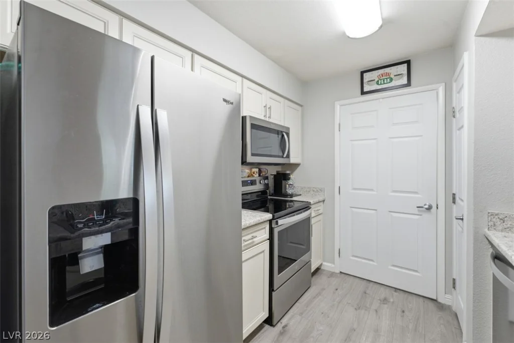 1150 Buffalo, Las Vegas, NV 89128