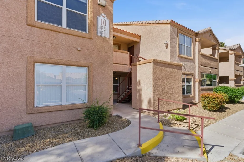 1150 Buffalo, Las Vegas, NV 89128