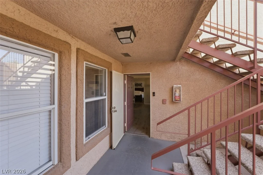 1150 Buffalo, Las Vegas, NV 89128