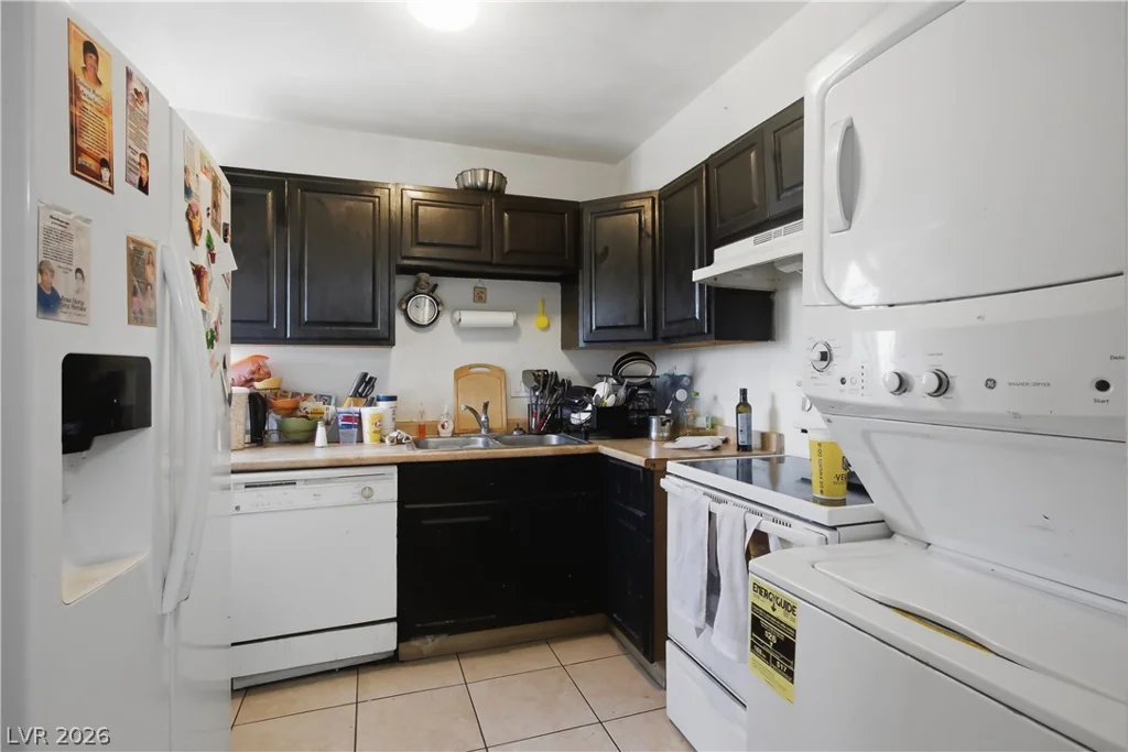 2704 Brady, Las Vegas, NV 89101
