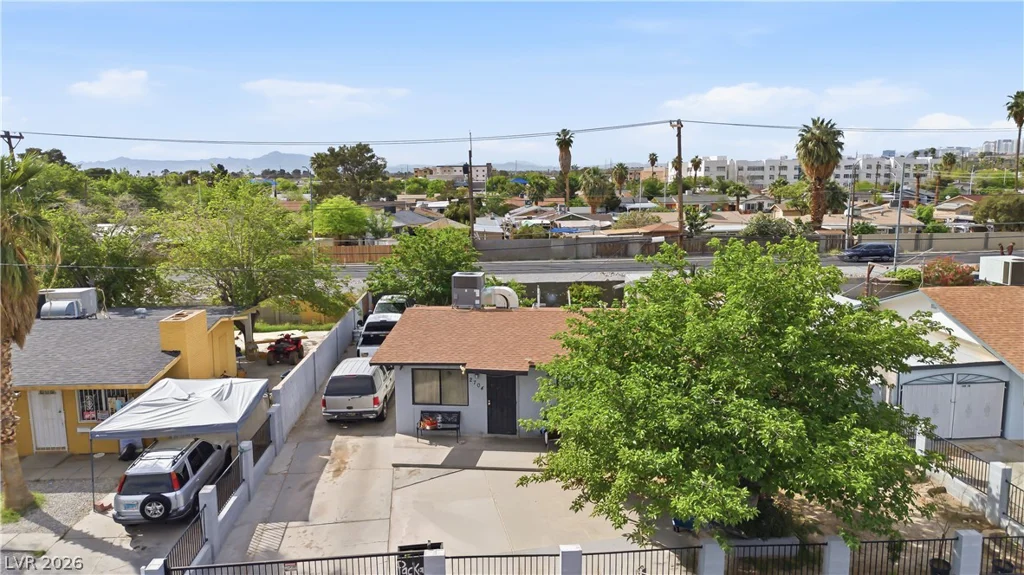 2704 Brady, Las Vegas, NV 89101