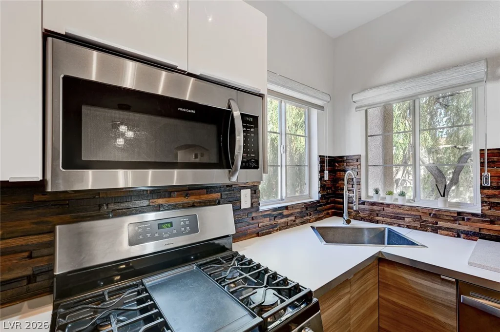 75 Valle Verde, Henderson, NV 89074