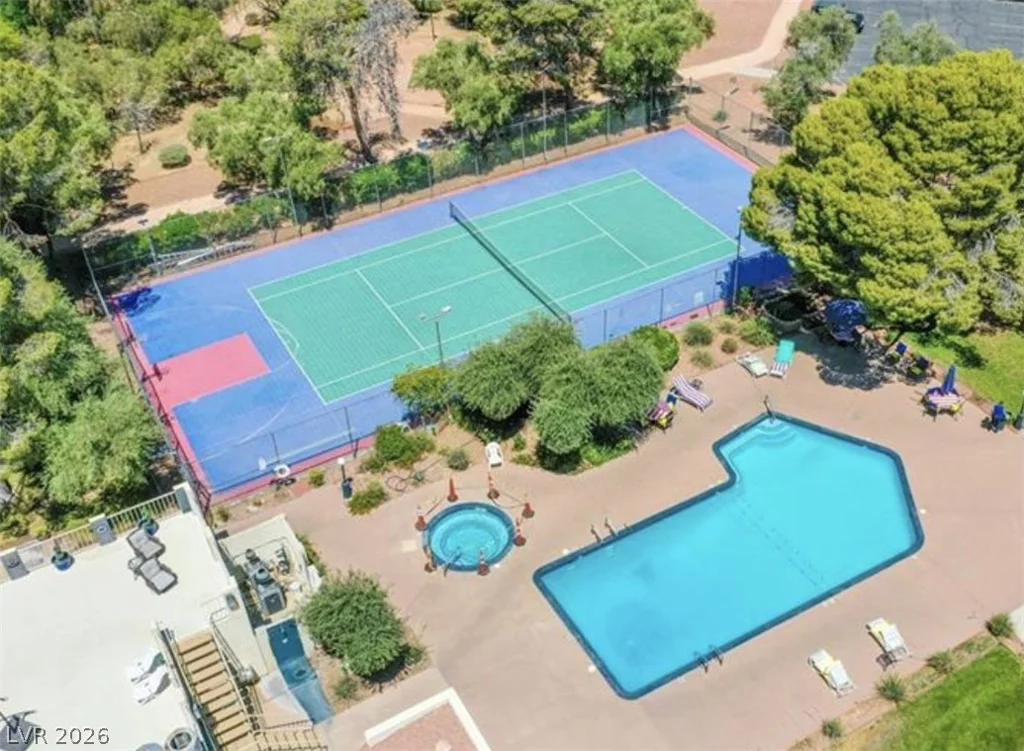 730 Royal Crest, Las Vegas, NV 89169