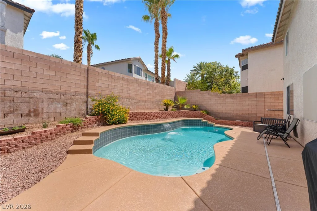 394 Glocker, Henderson, NV 89012