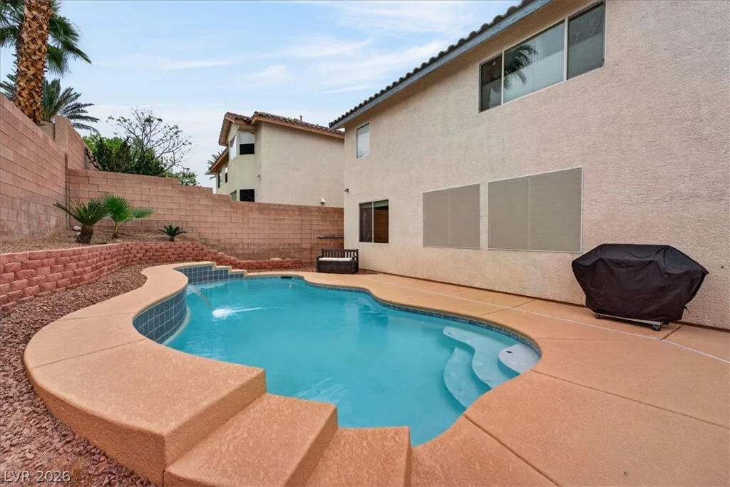 394 Glocker, Henderson, NV 89012