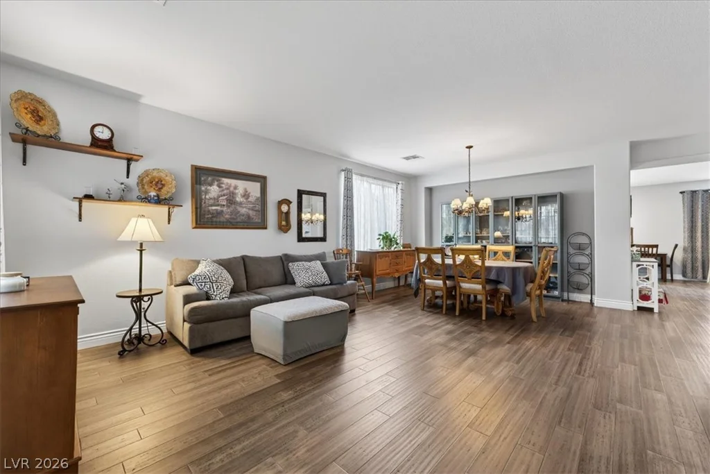 394 Glocker, Henderson, NV 89012