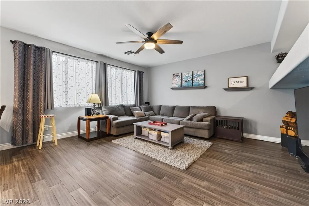 394 Glocker, Henderson, NV 89012