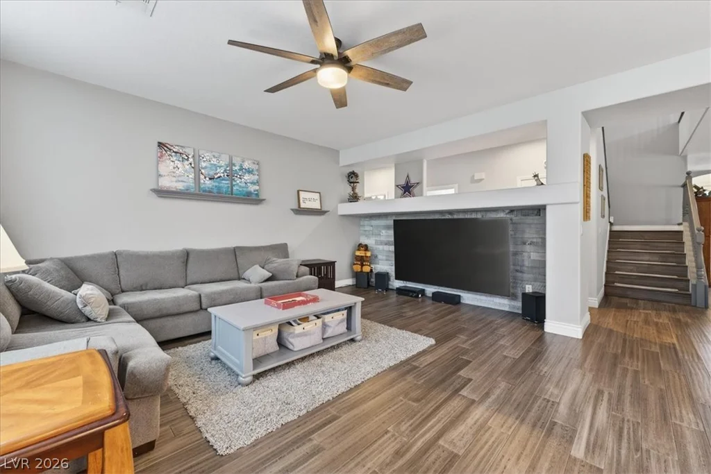 394 Glocker, Henderson, NV 89012
