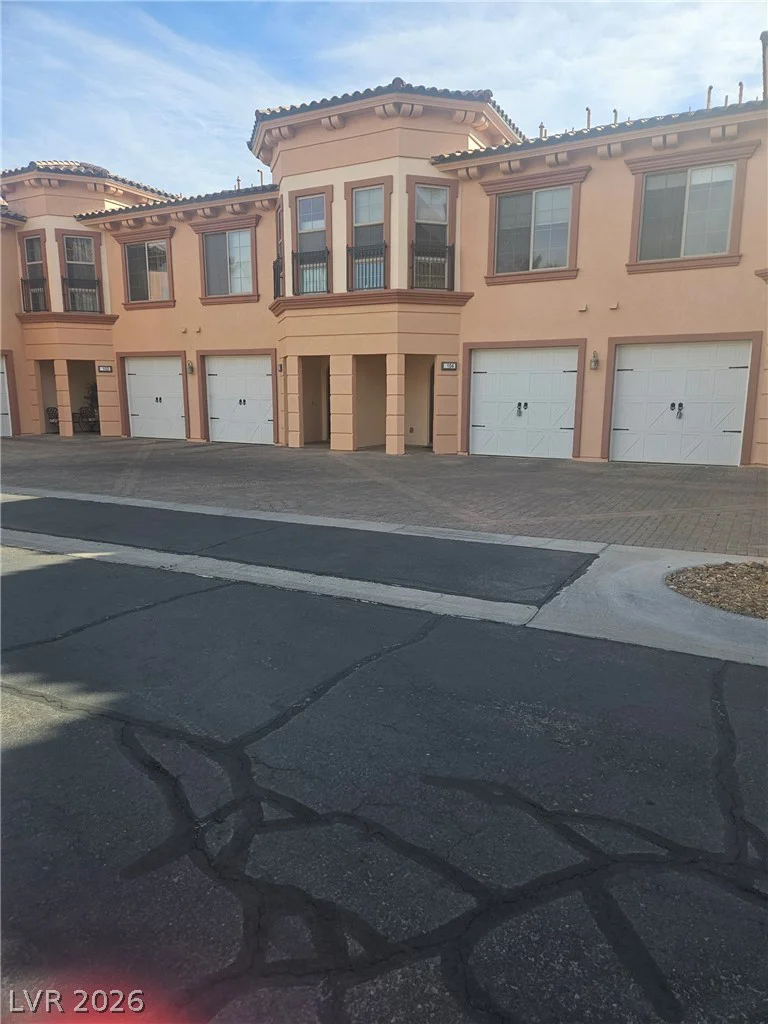 6 Via Vasari, Henderson, NV 89011