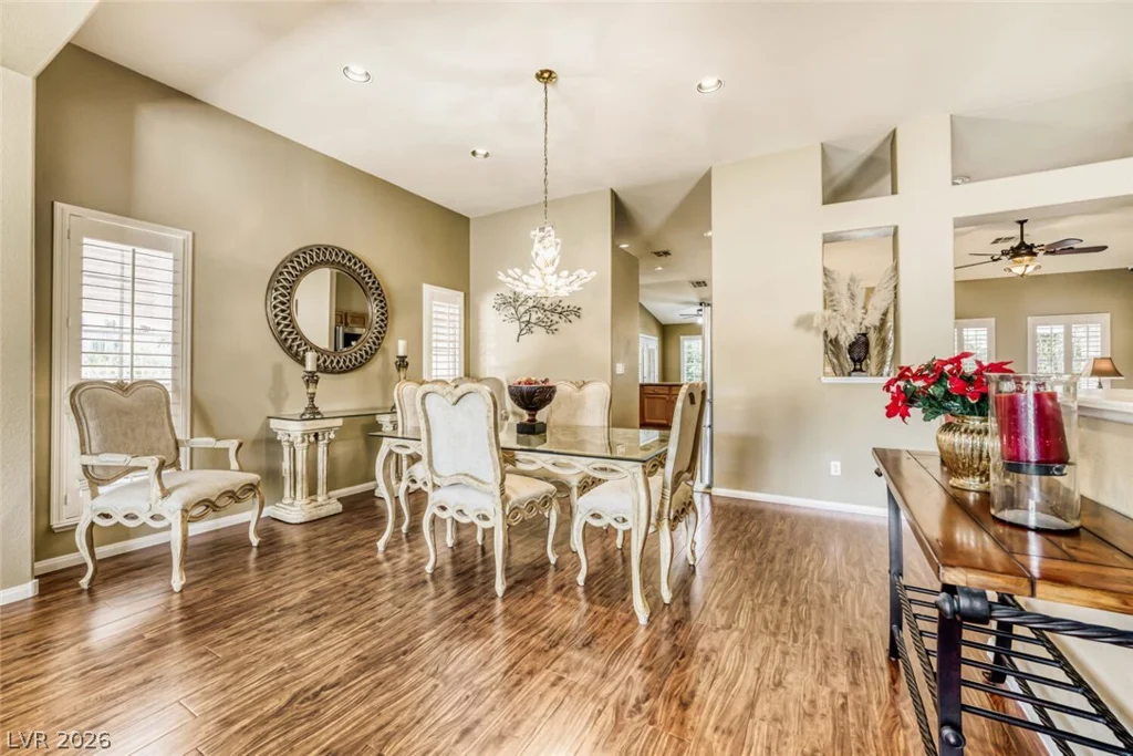 5020 Palm View, Las Vegas, NV 89130