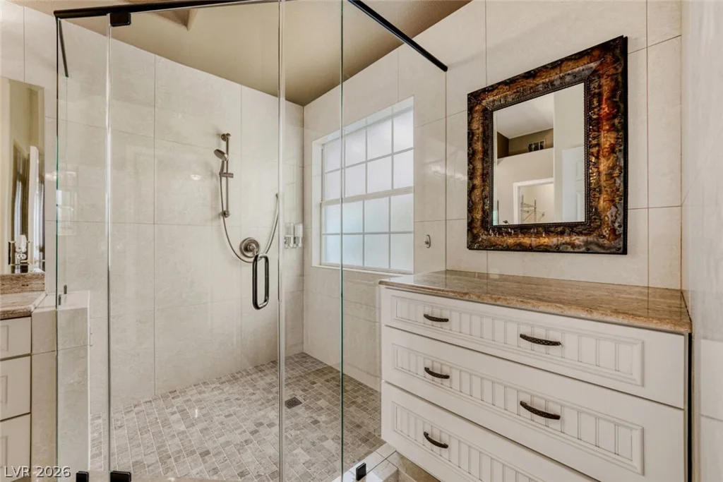 5020 Palm View, Las Vegas, NV 89130