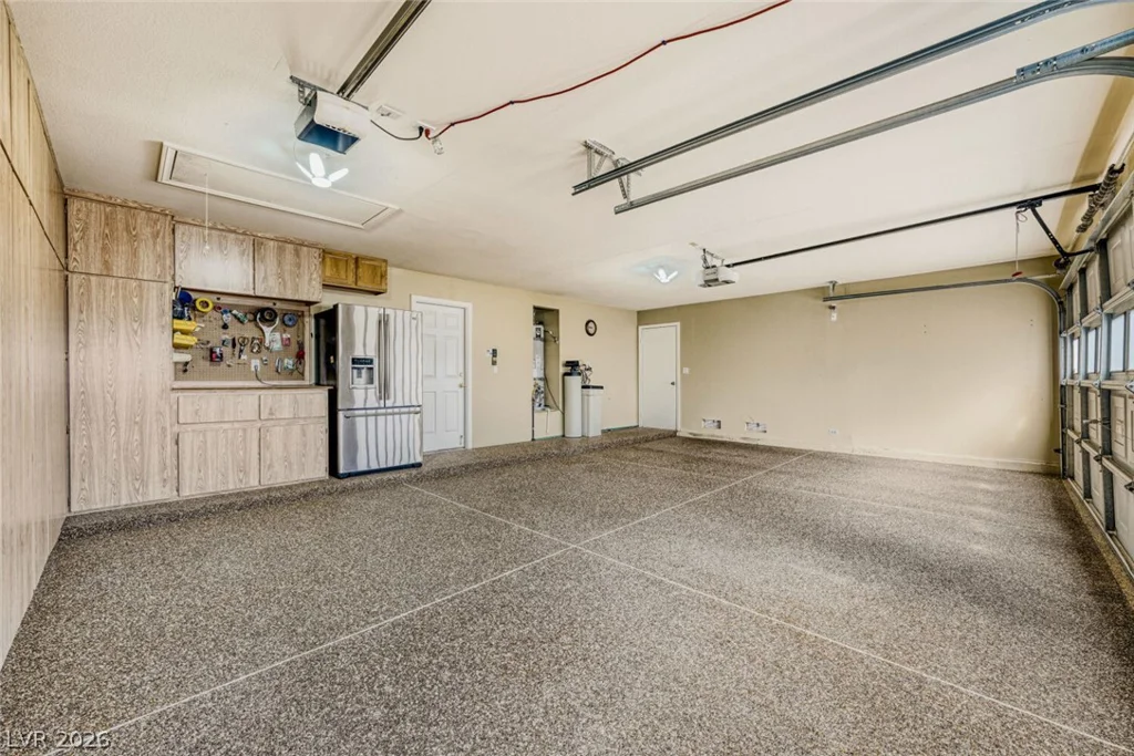 5020 Palm View, Las Vegas, NV 89130