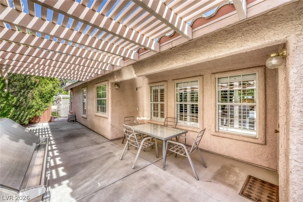 5020 Palm View, Las Vegas, NV 89130
