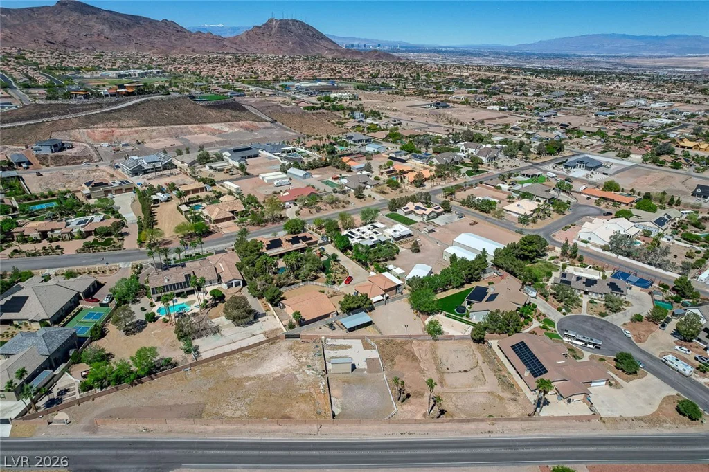 631 Lomprey, Henderson, NV 89002