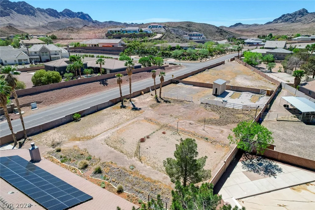 631 Lomprey, Henderson, NV 89002