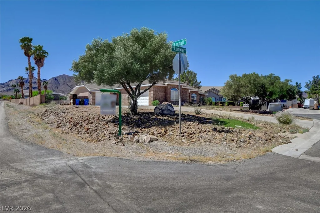 631 Lomprey, Henderson, NV 89002