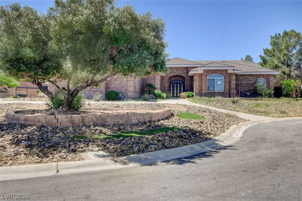 631 Lomprey, Henderson, NV 89002