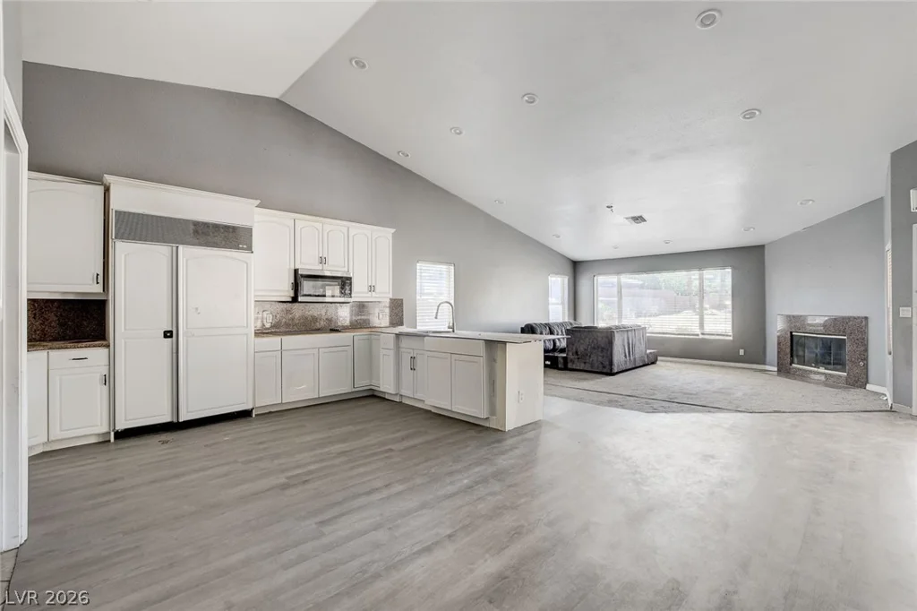 631 Lomprey, Henderson, NV 89002