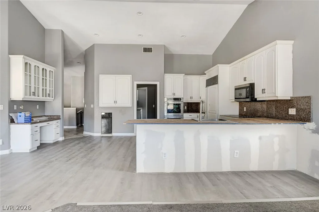 631 Lomprey, Henderson, NV 89002