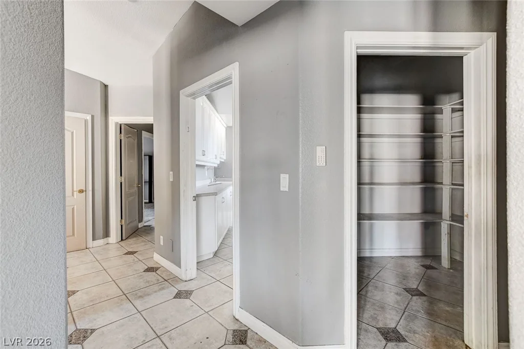 631 Lomprey, Henderson, NV 89002