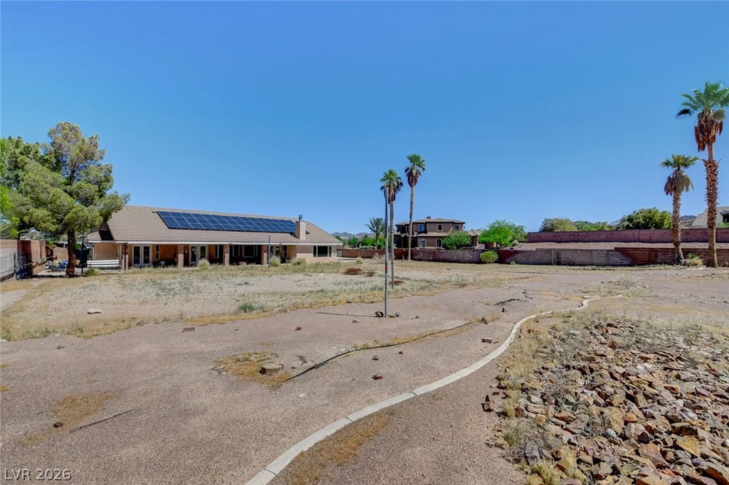 631 Lomprey, Henderson, NV 89002