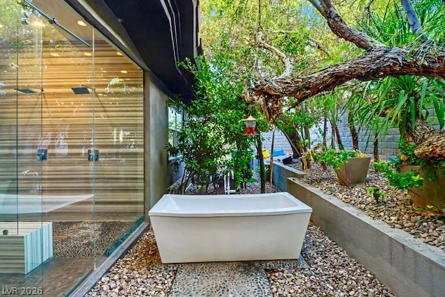 24 Panorama Crest, Las Vegas, NV 89135