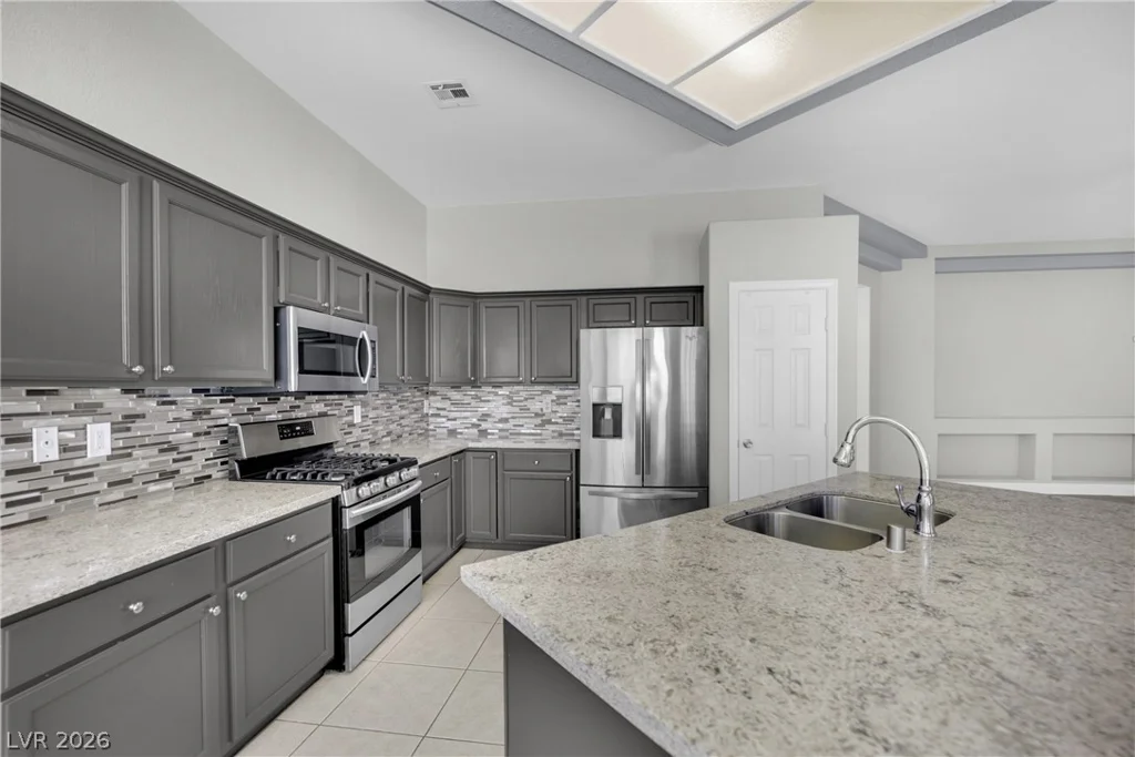 1710 Woodward Heights, North Las Vegas, NV 89032