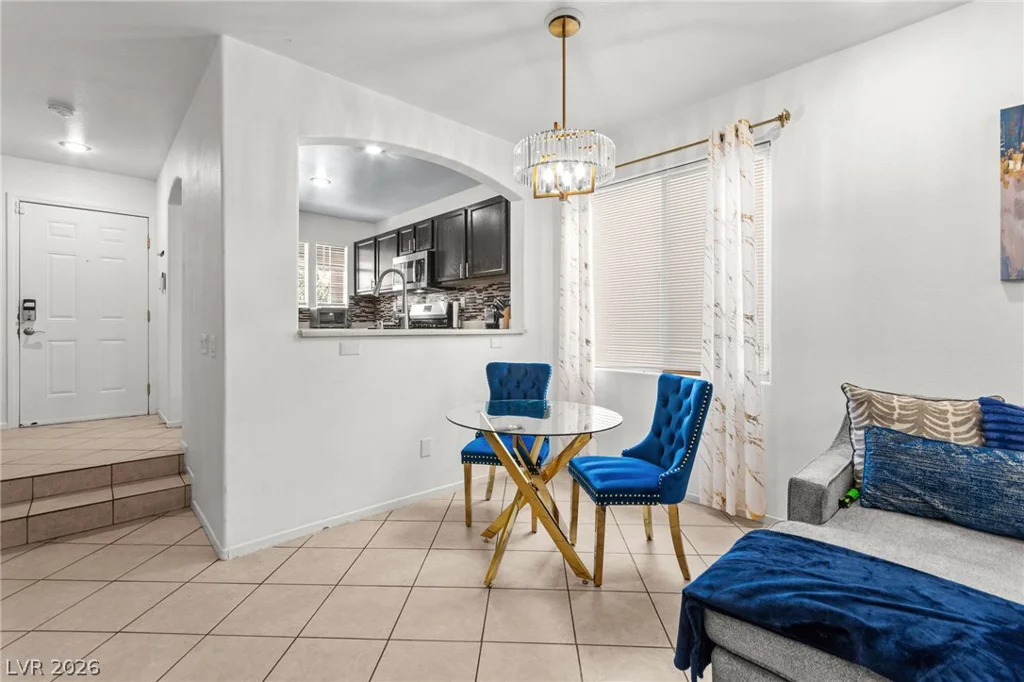 10378 Midseason Mist, Las Vegas, NV 89183