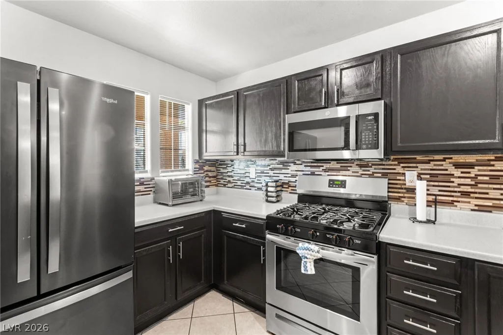 10378 Midseason Mist, Las Vegas, NV 89183