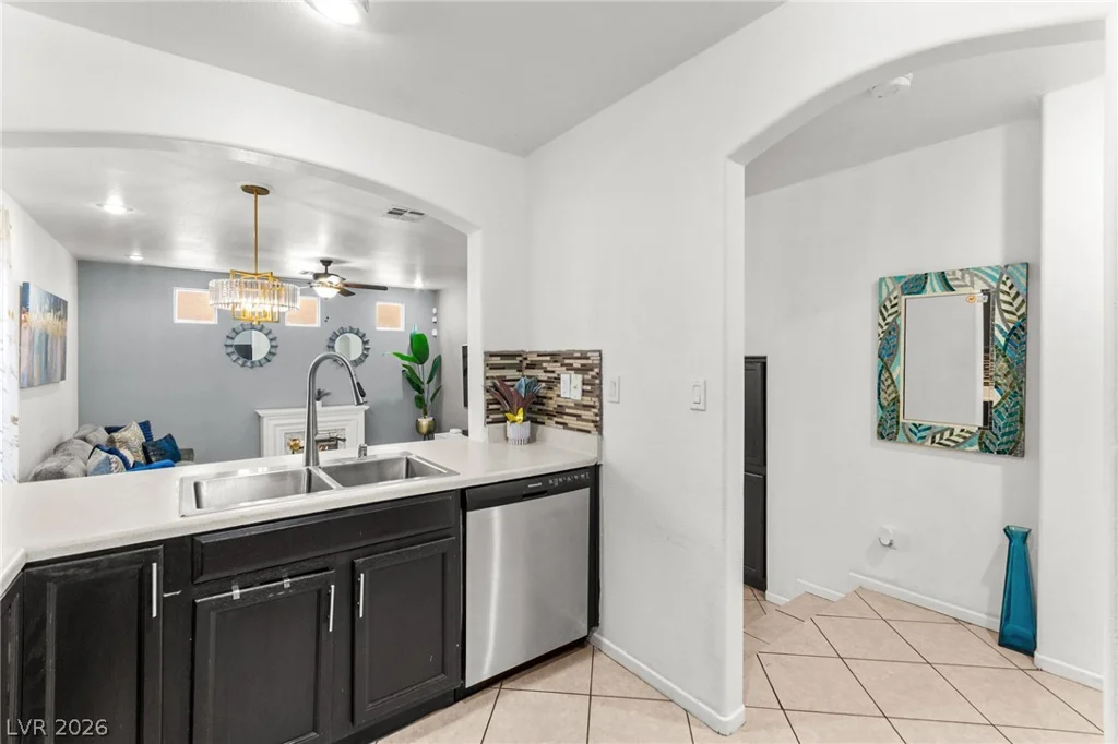 10378 Midseason Mist, Las Vegas, NV 89183