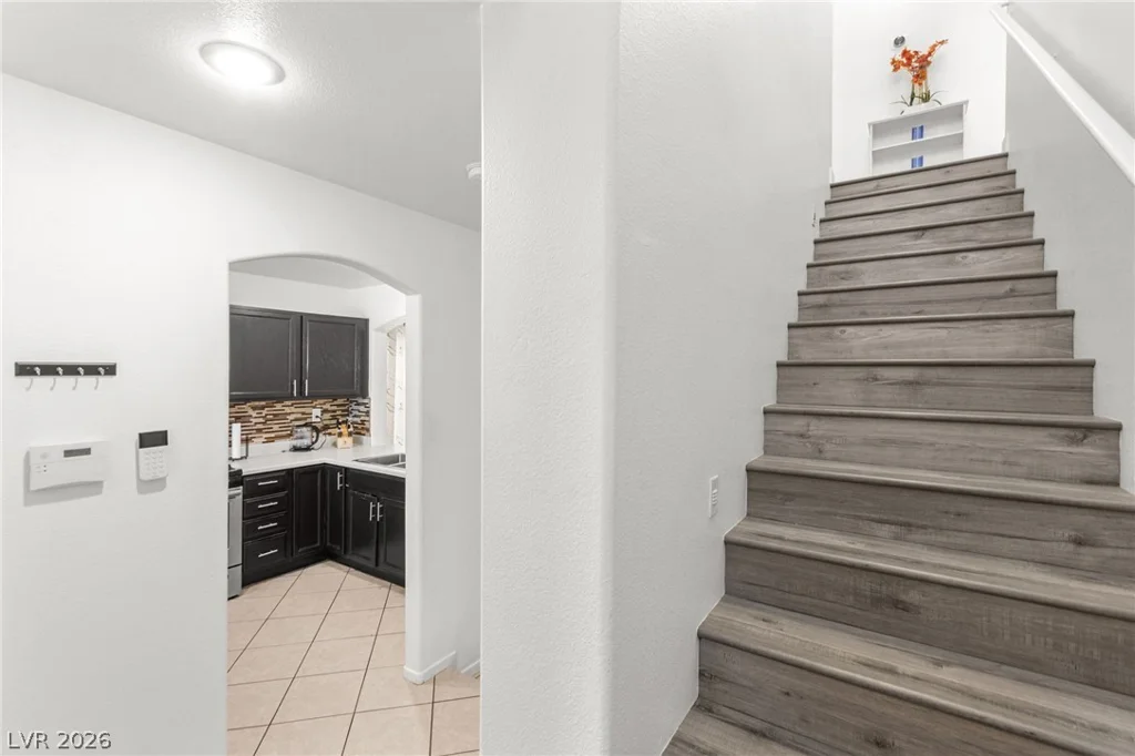 10378 Midseason Mist, Las Vegas, NV 89183