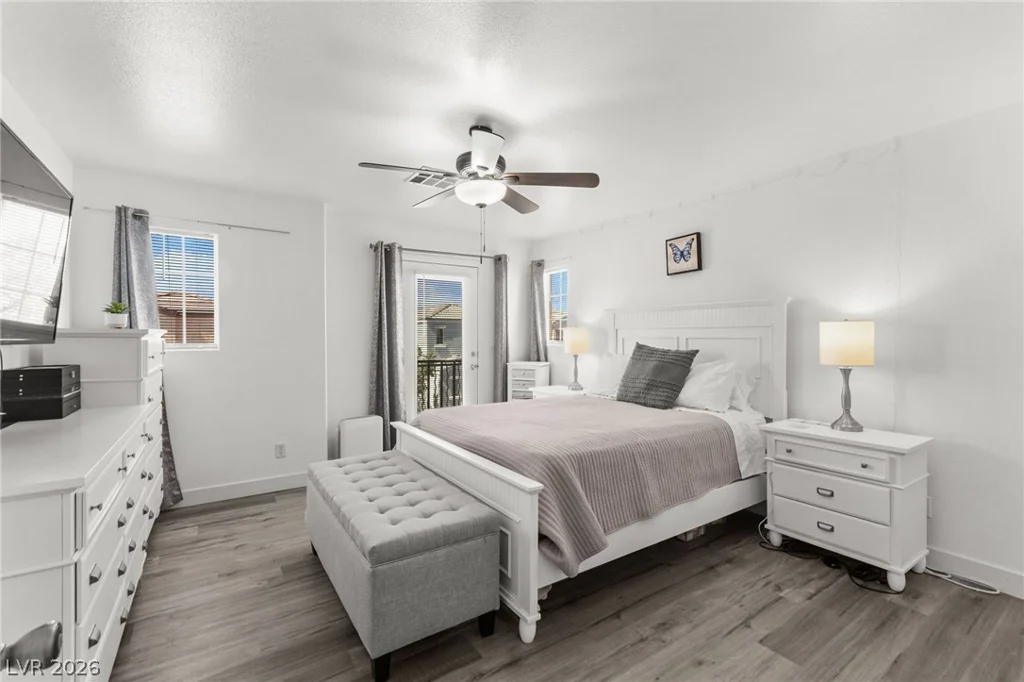 10378 Midseason Mist, Las Vegas, NV 89183