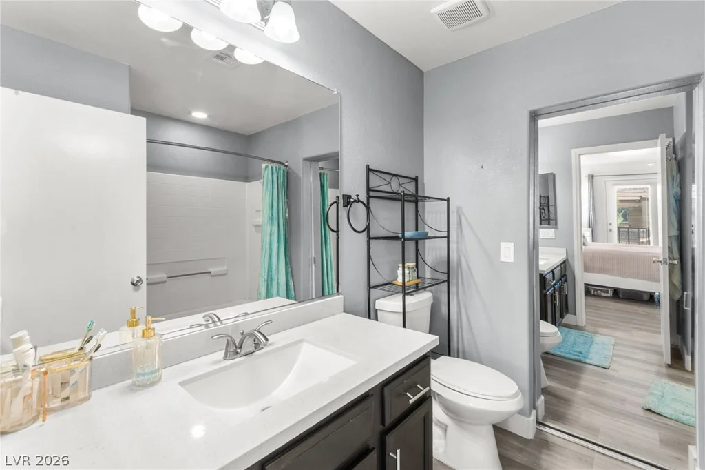 10378 Midseason Mist, Las Vegas, NV 89183