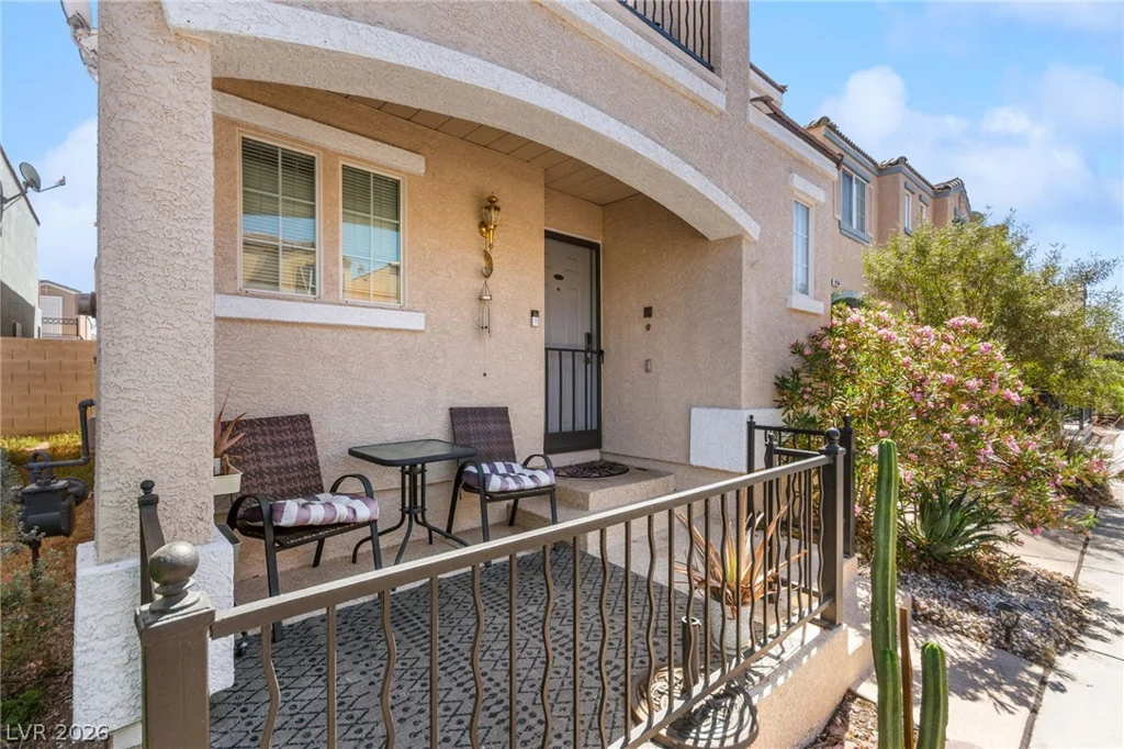 10378 Midseason Mist, Las Vegas, NV 89183
