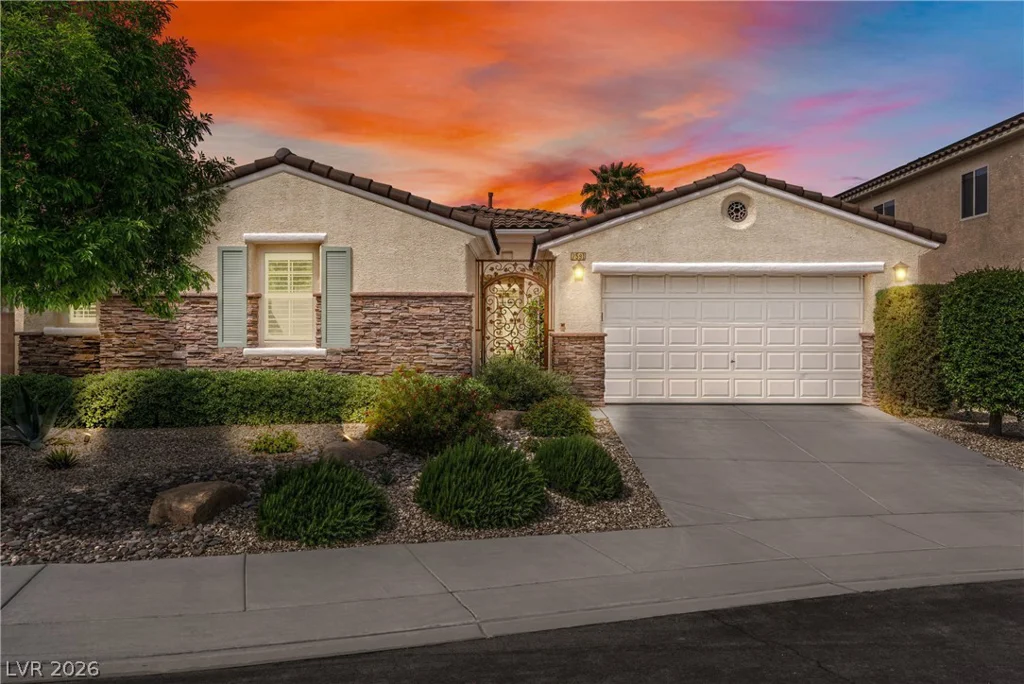 7591 Apache Cliff, Las Vegas, NV 89113