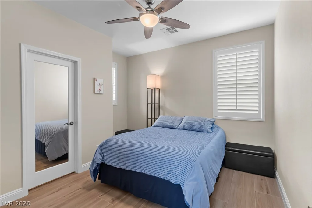 7591 Apache Cliff, Las Vegas, NV 89113
