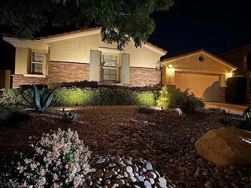 7591 Apache Cliff, Las Vegas, NV 89113