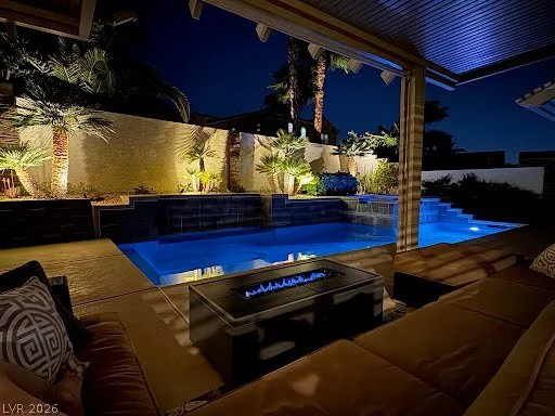7591 Apache Cliff, Las Vegas, NV 89113