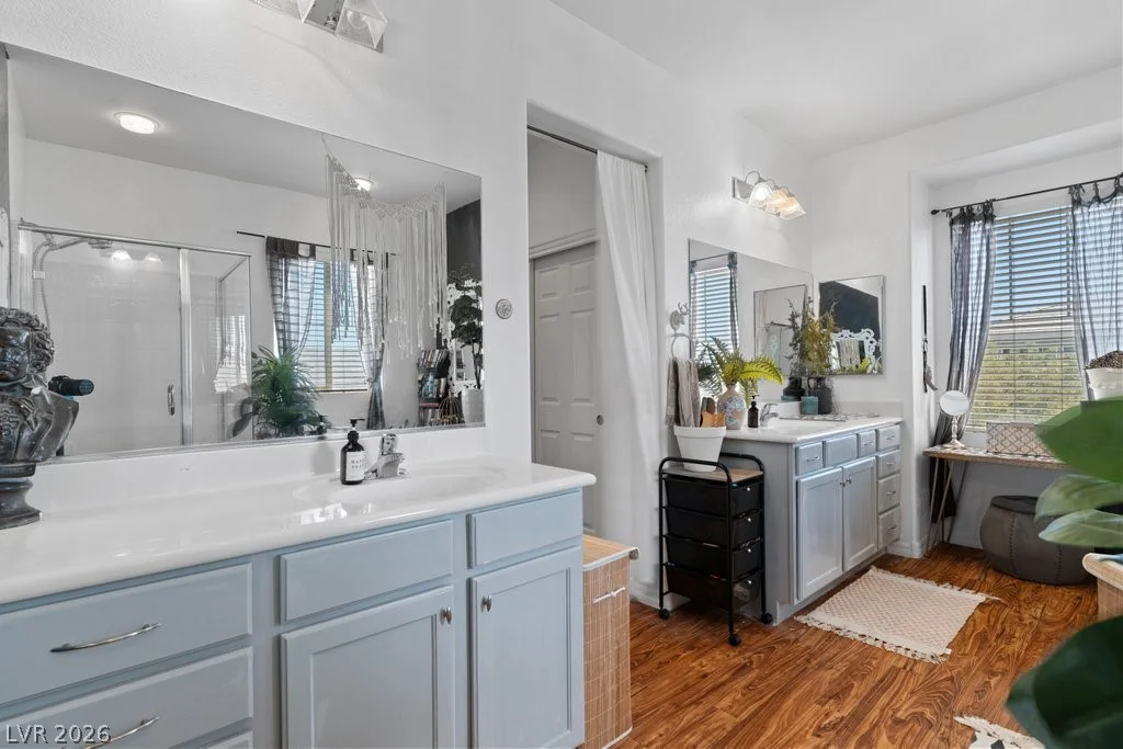 6620 Macdoogle, Las Vegas, NV 89166