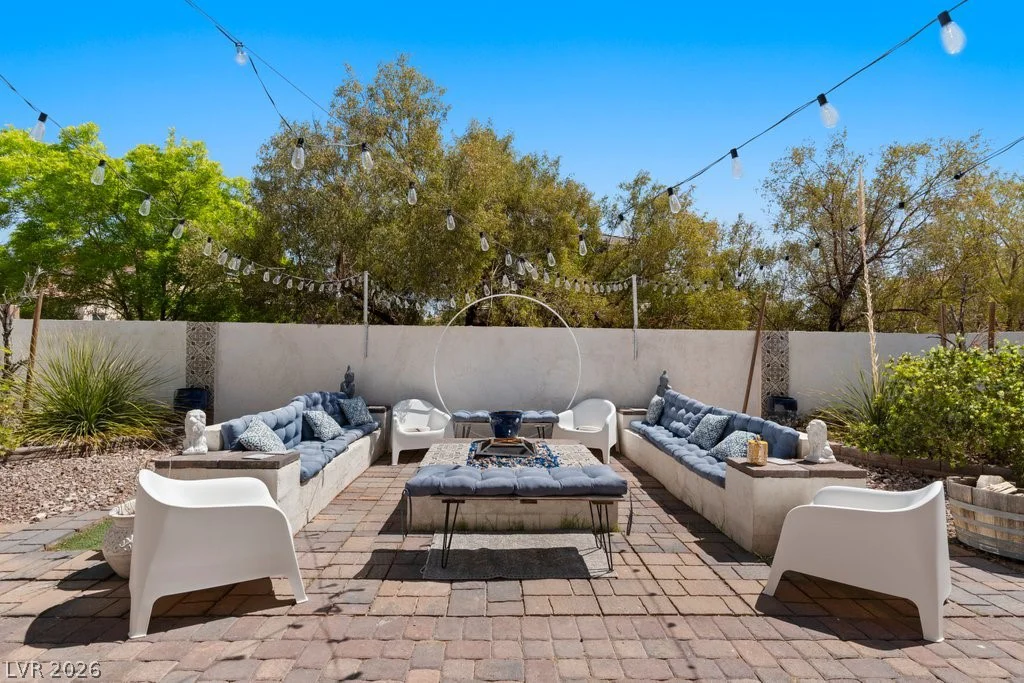 6620 Macdoogle, Las Vegas, NV 89166