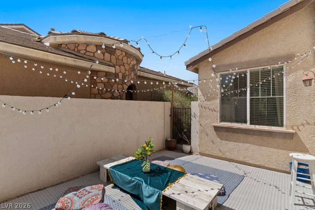 6620 Macdoogle, Las Vegas, NV 89166