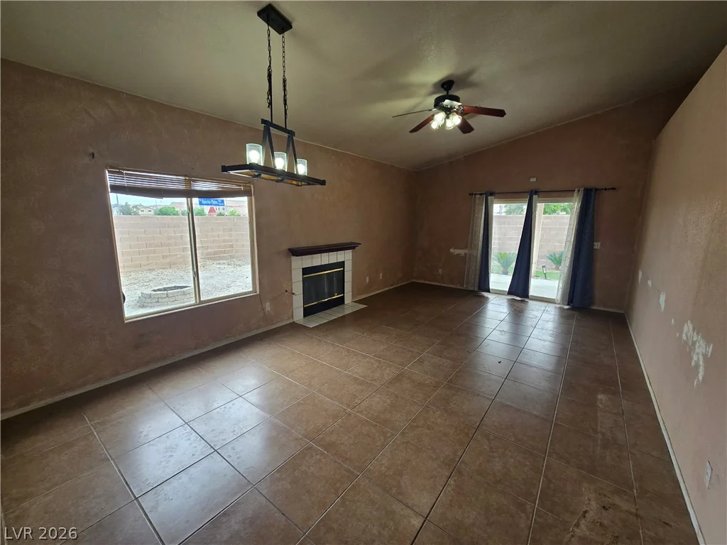607 Snake Charmer, North Las Vegas, NV 89031