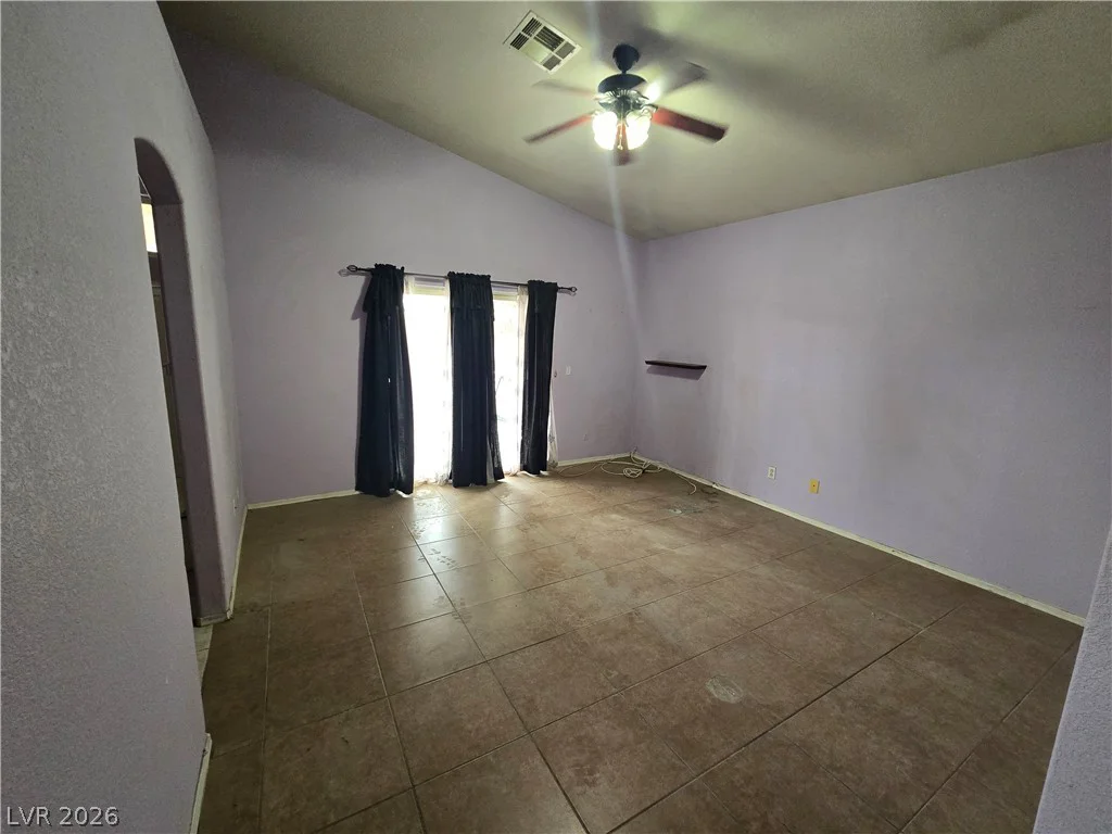 607 Snake Charmer, North Las Vegas, NV 89031
