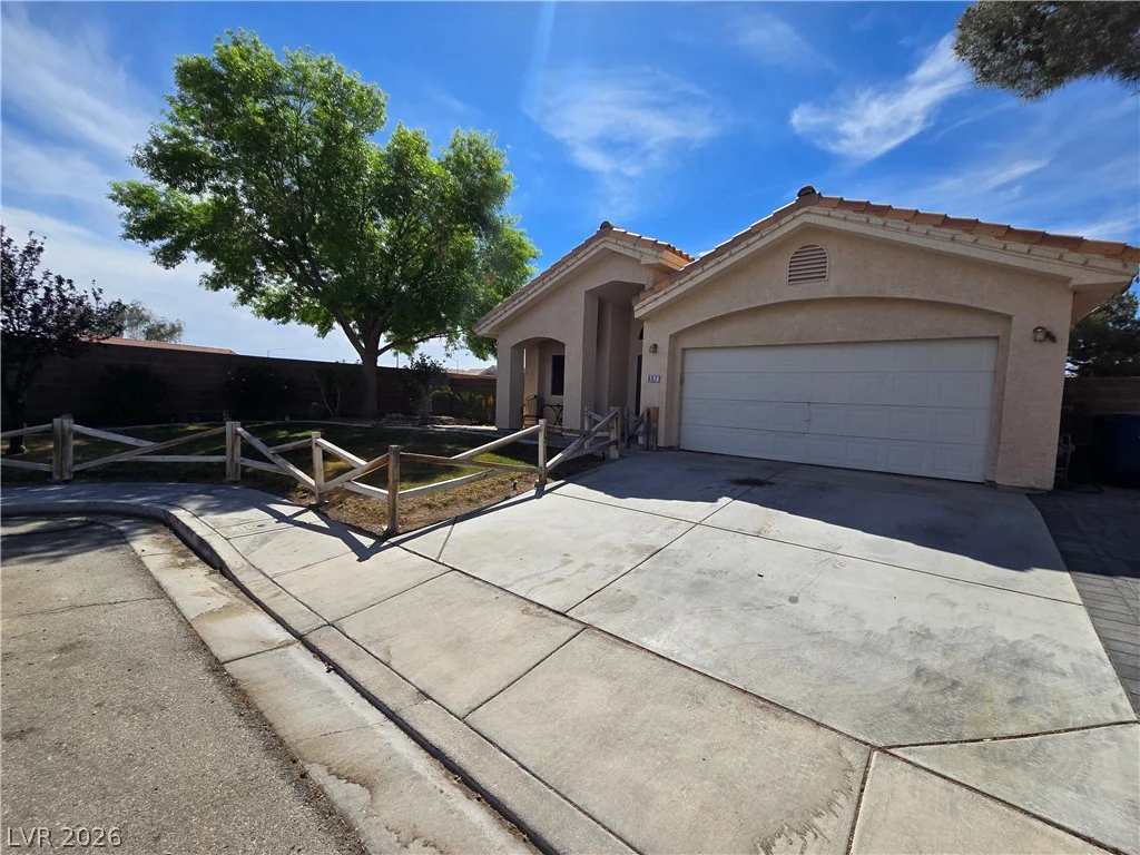 607 Snake Charmer, North Las Vegas, NV 89031