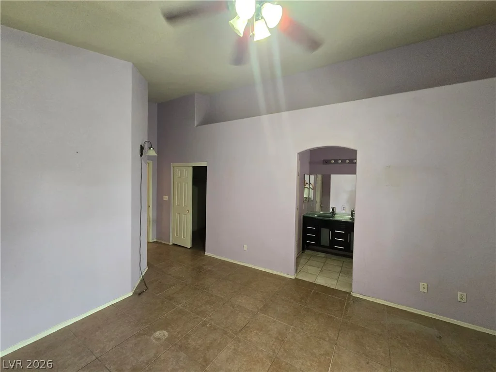 607 Snake Charmer, North Las Vegas, NV 89031