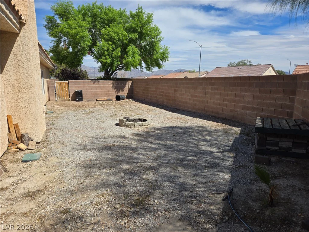 607 Snake Charmer, North Las Vegas, NV 89031