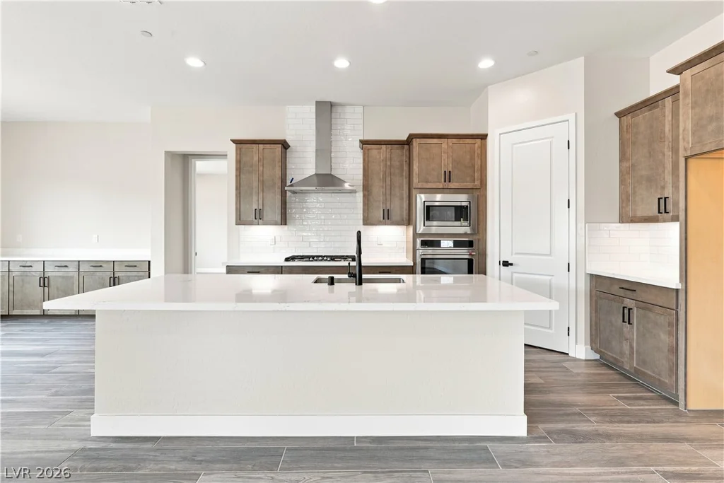 7662 Desert Bleu, Las Vegas, NV 89178