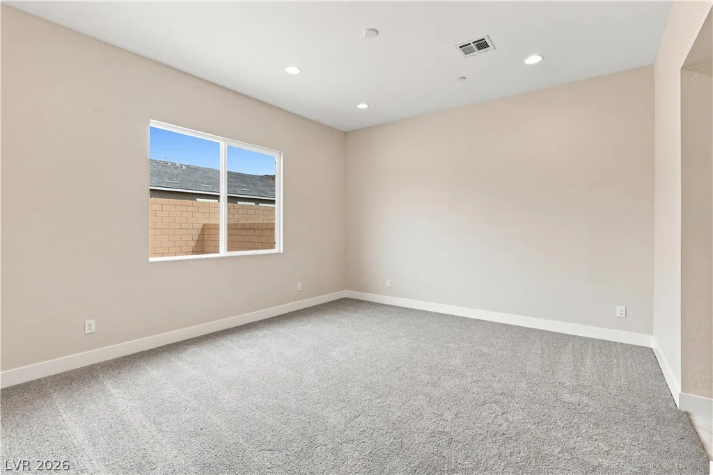 7662 Desert Bleu, Las Vegas, NV 89178